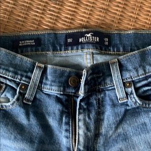 Men’s 29x30 Hollister slim straight jeans